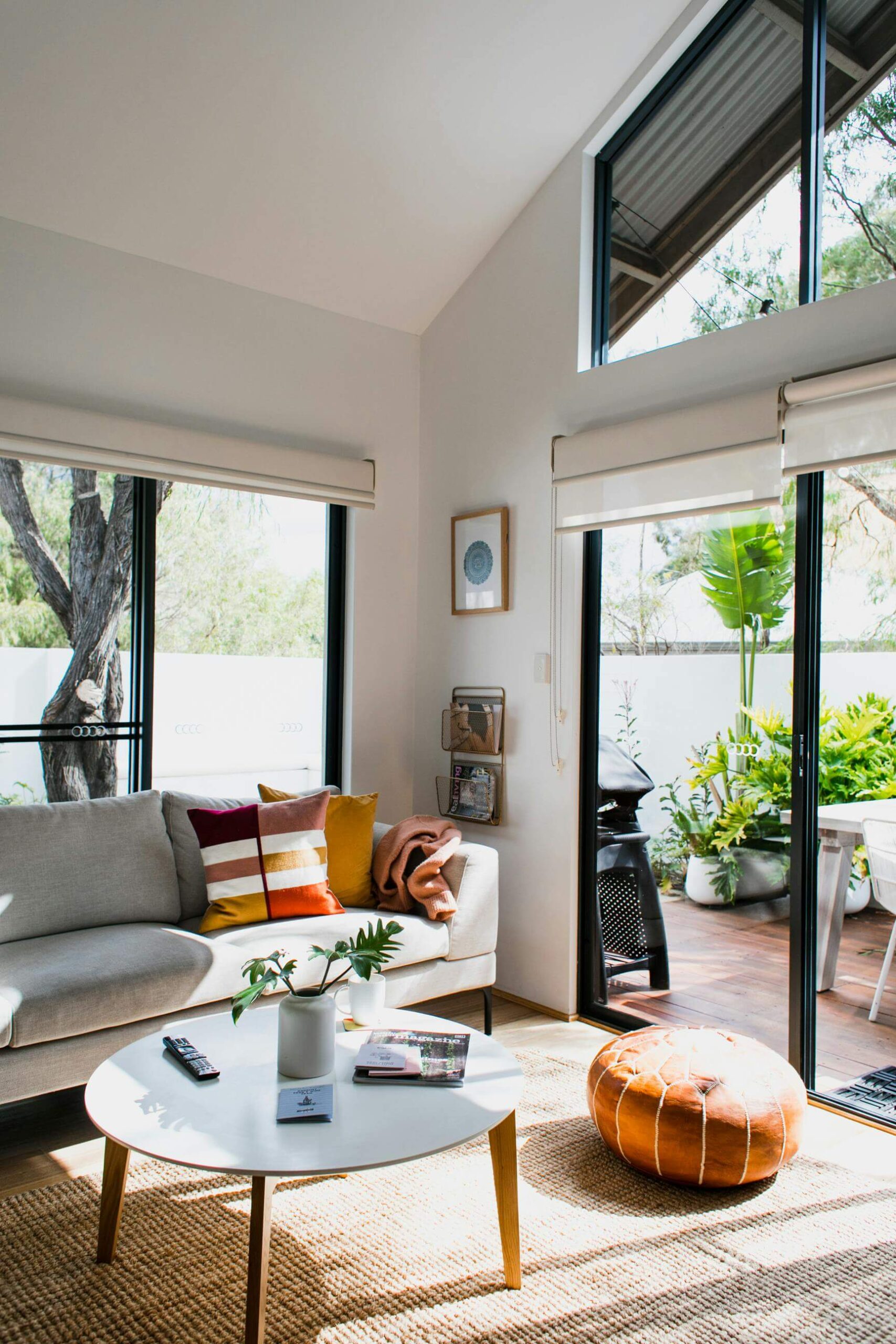 virtual staging for vacant homes